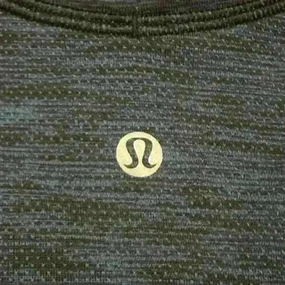 Lululemon Metal Vent Tech Short Sleeve Shirt Mens Sz XXL Navy Blue Athleisure - Picture 9 of 10